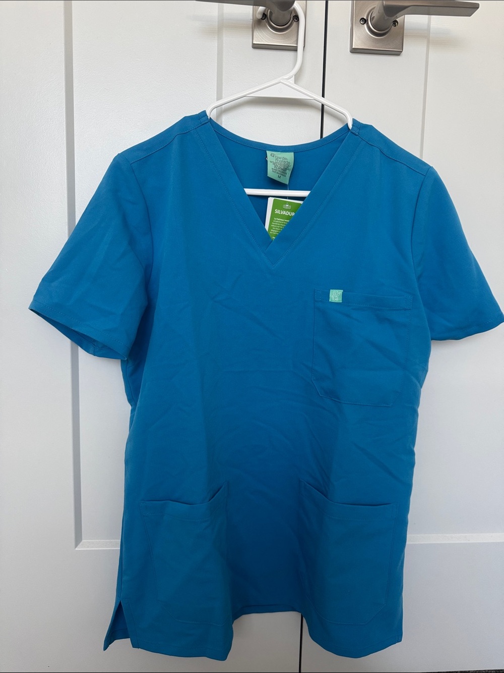 Women's V-Neck Scrub Top in Teal Blue